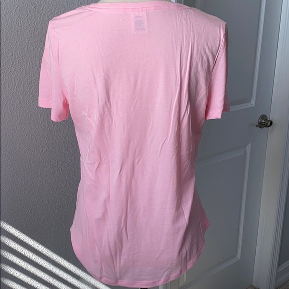 VS Pink Top - Picture 3 of 4